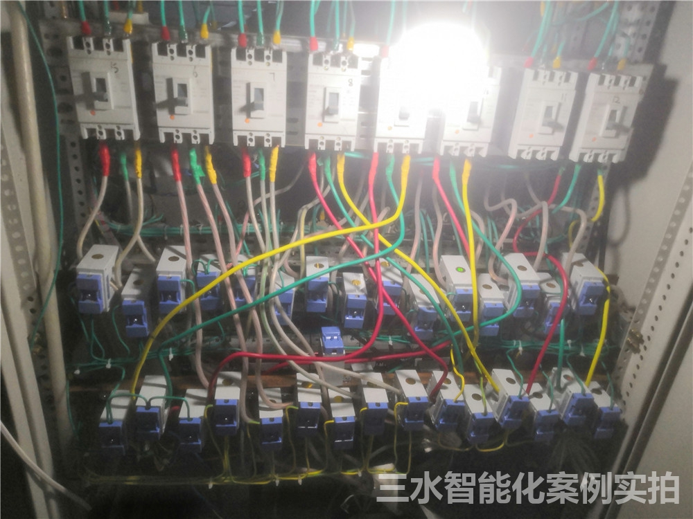 煙臺黃金職業(yè)學(xué)院能耗監(jiān)測案例(圖6) 煙臺黃金職業(yè)學(xué)院能耗監(jiān)測案例(圖6)