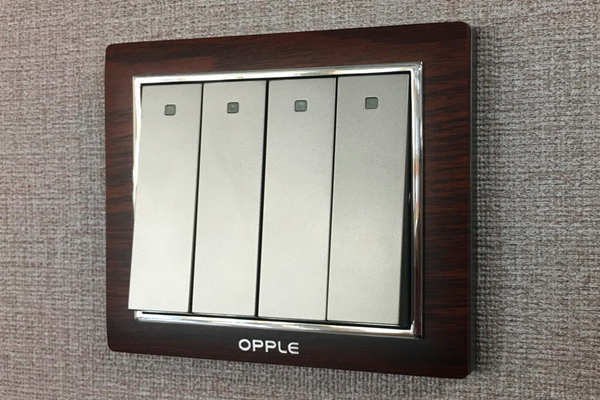 智能樓宇建設中照明安全問題!(圖1) 智能樓宇建設中照明安全問題!(圖1)